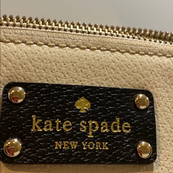 Kate spade purse - Picture 2 of 7